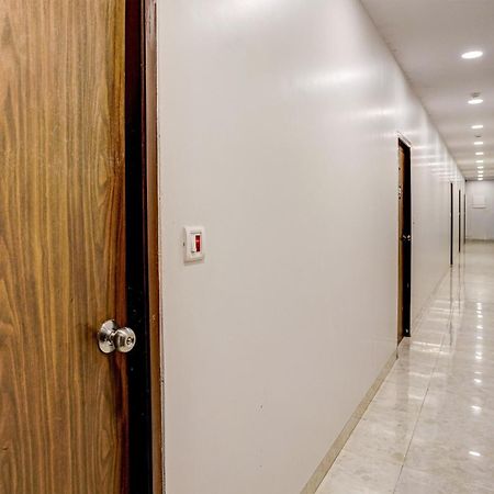 Hotel O Didar House Navi Mumbai Exteriör bild